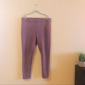 Old Navy mauve faux suede straight leg pants. Never worn.